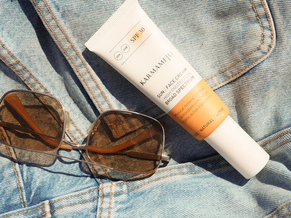 Stråler påvirker din hud, selv når solen er gået ned