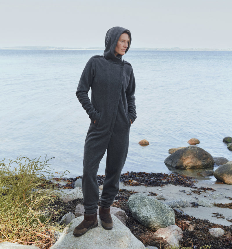 COTOPAXI fleece pantsuit
