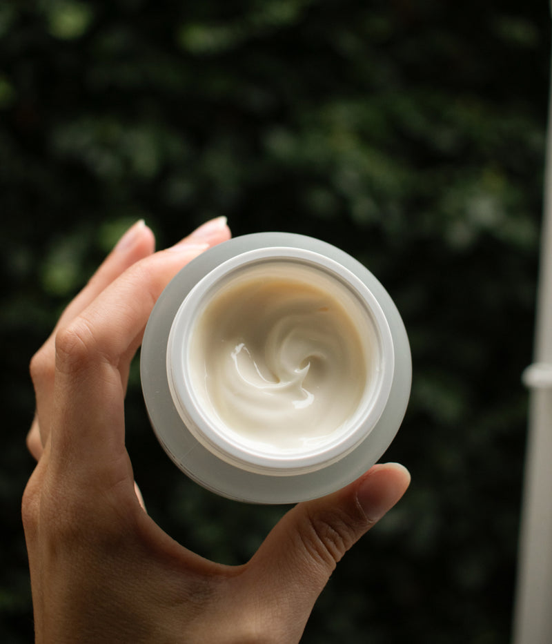 FACE essentials kit